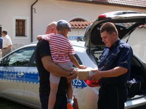 Assistance św. Krzysztofa z Policjantami